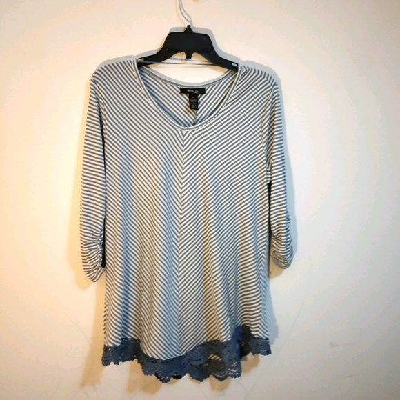 Style & Co - Picture 1 of 6